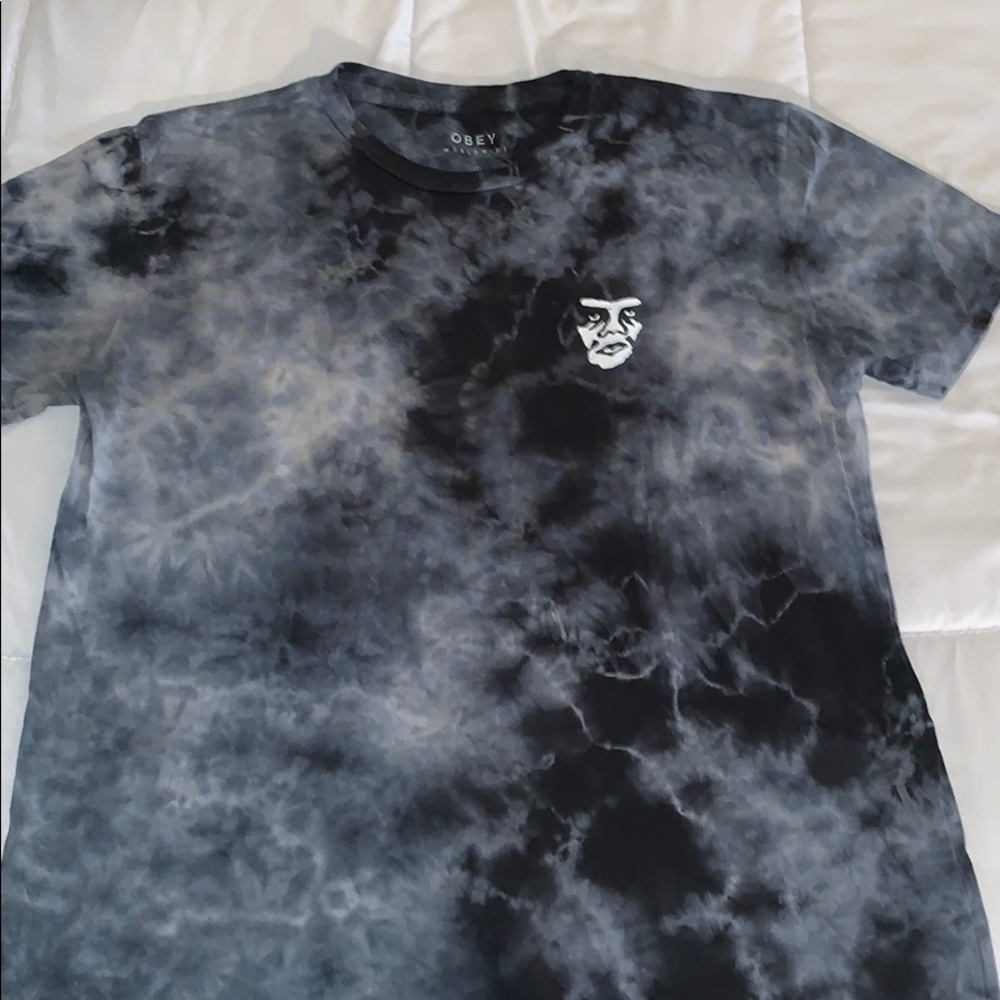 Obey tye dye tee shirt